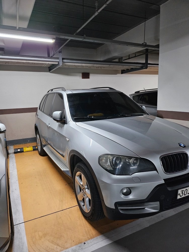 X5 E70 3.0si xDrive (272마력) 매물 썸네일