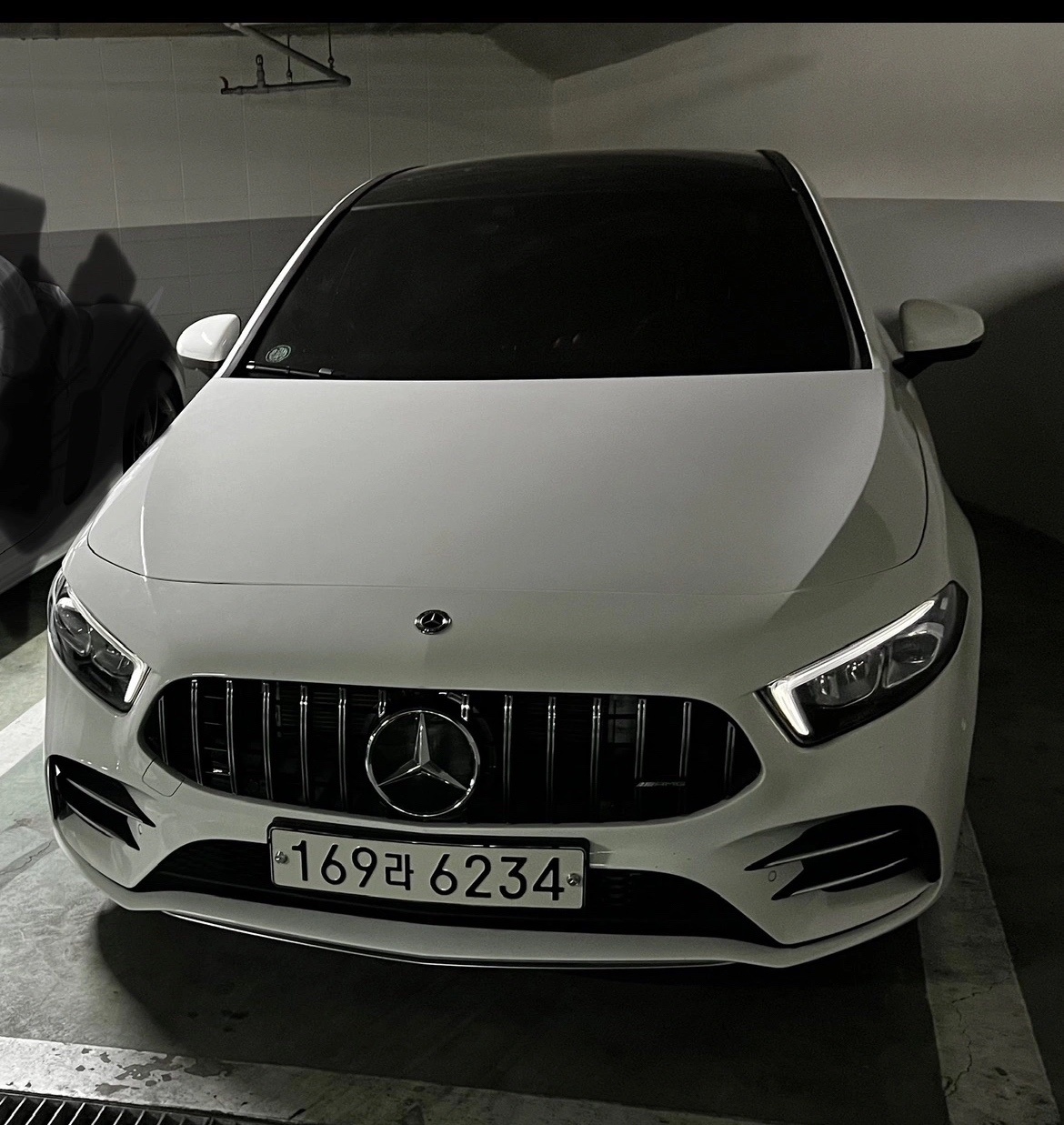 A 클래스 W177 A35amg 세단 4Matic 전기형 (306마력) 매물 썸네일