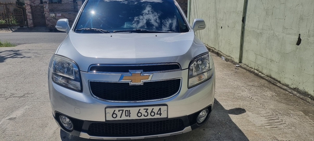 올란도 MPV7 7인승(2.0 LPi) FWD LT 프리미엄 매물 썸네일
