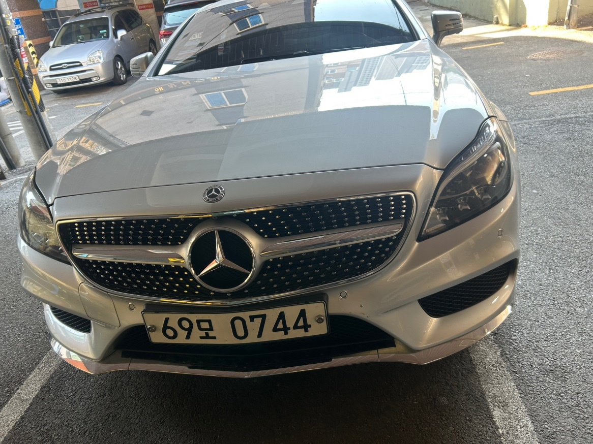 CLS 클래스 W218 CLS250 d 4Matic 후기형 (204마력)AMG Line 매물 썸네일