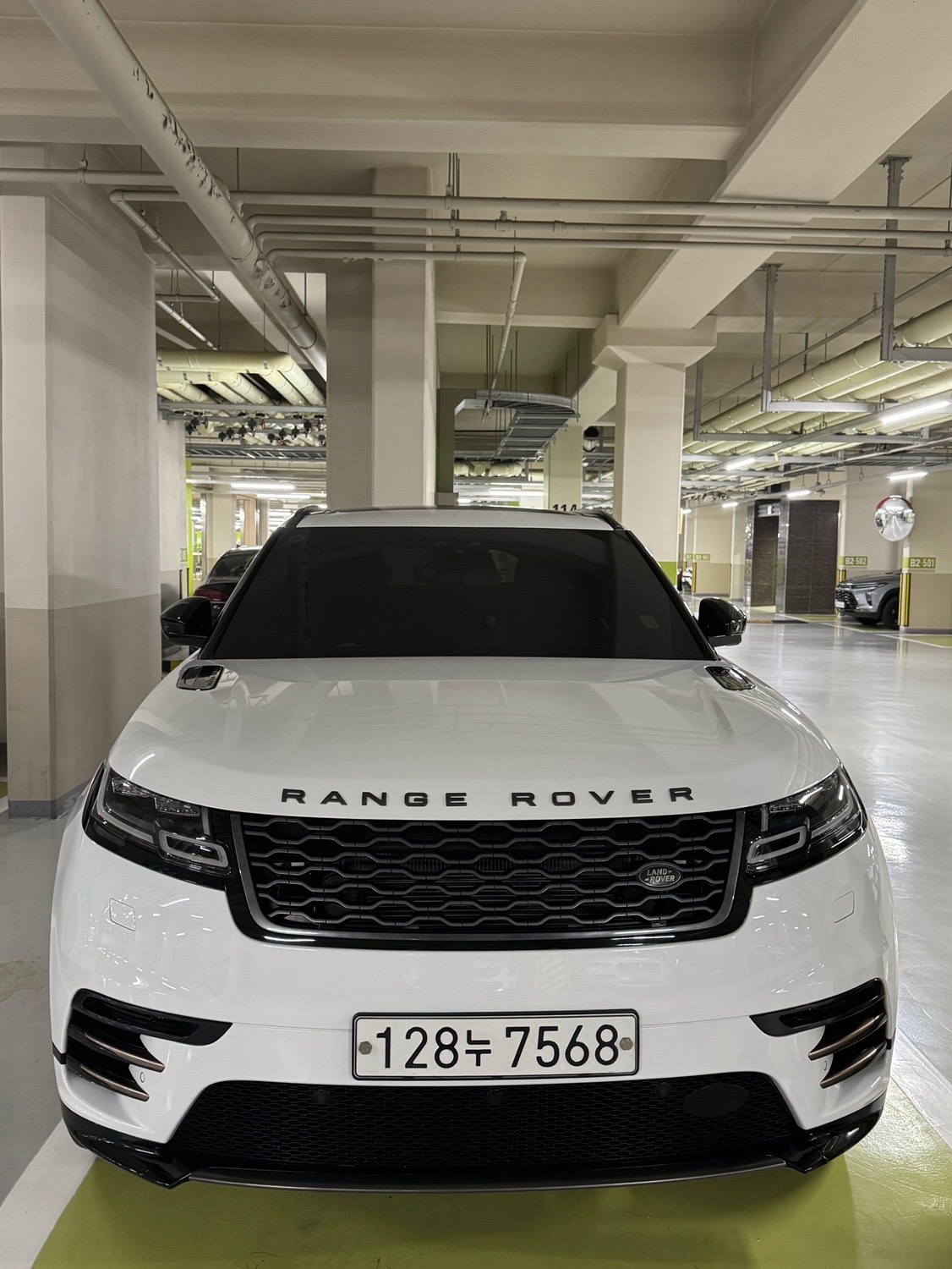 레인지로버 벨라 L560 디젤 D240 4WD 매물 썸네일