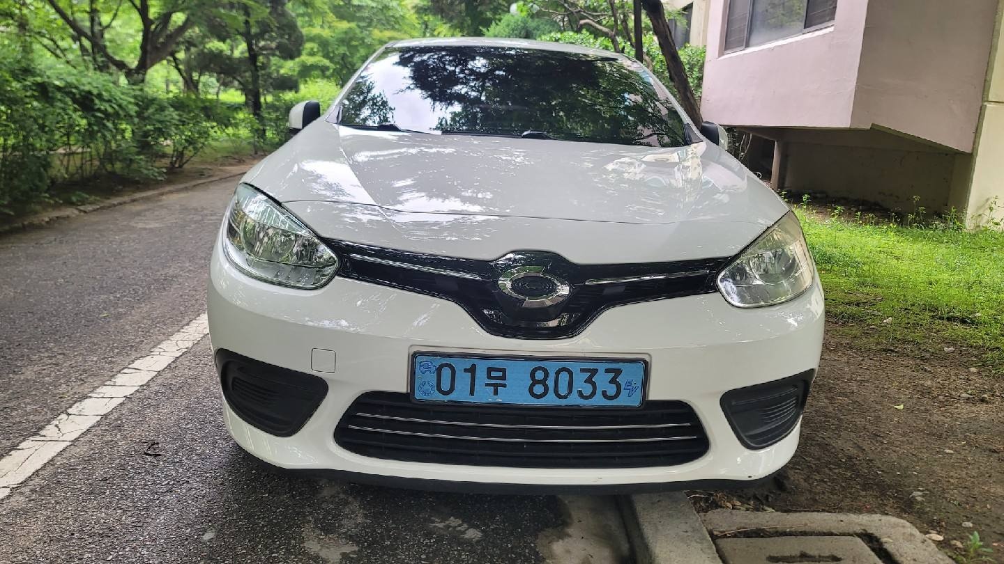 SM3 Z.E BEV(22kWh) FWD RE(135km) 매물 썸네일