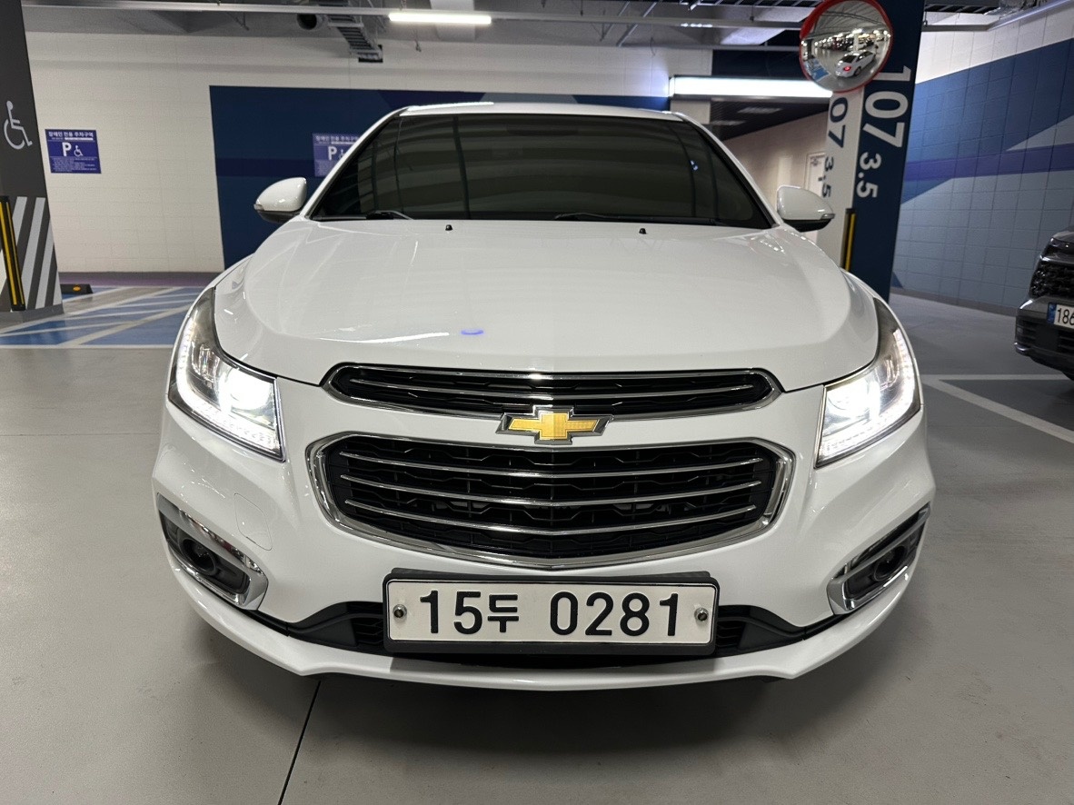 어메이징 뉴 크루즈 J300 4도어 1.4 터보 FWD LTZ 매물 썸네일