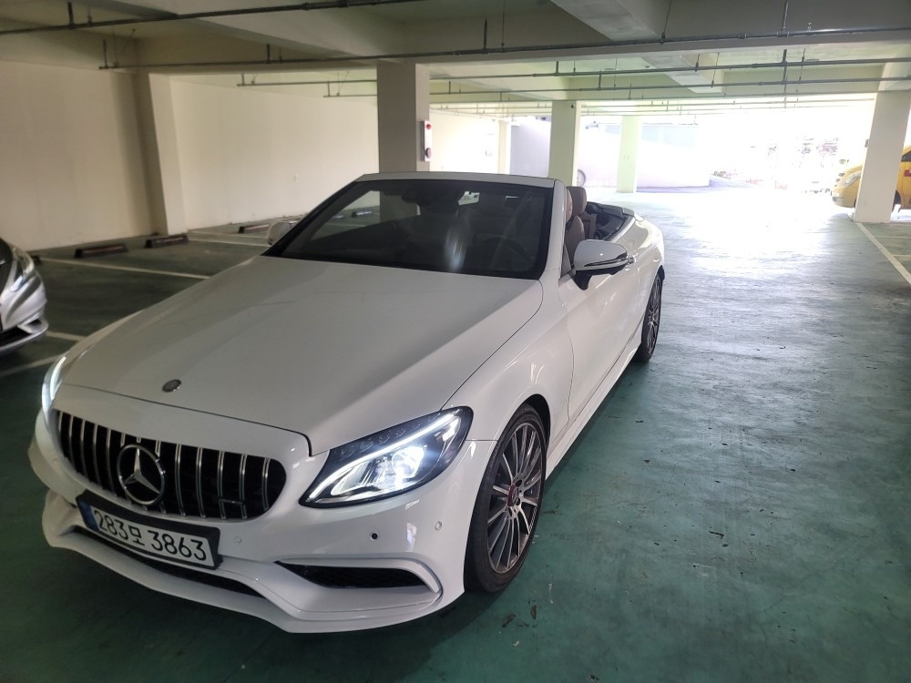 C 클래스 W205 C200 카브리올레 전기형 (211마력)AMG Line 매물 썸네일