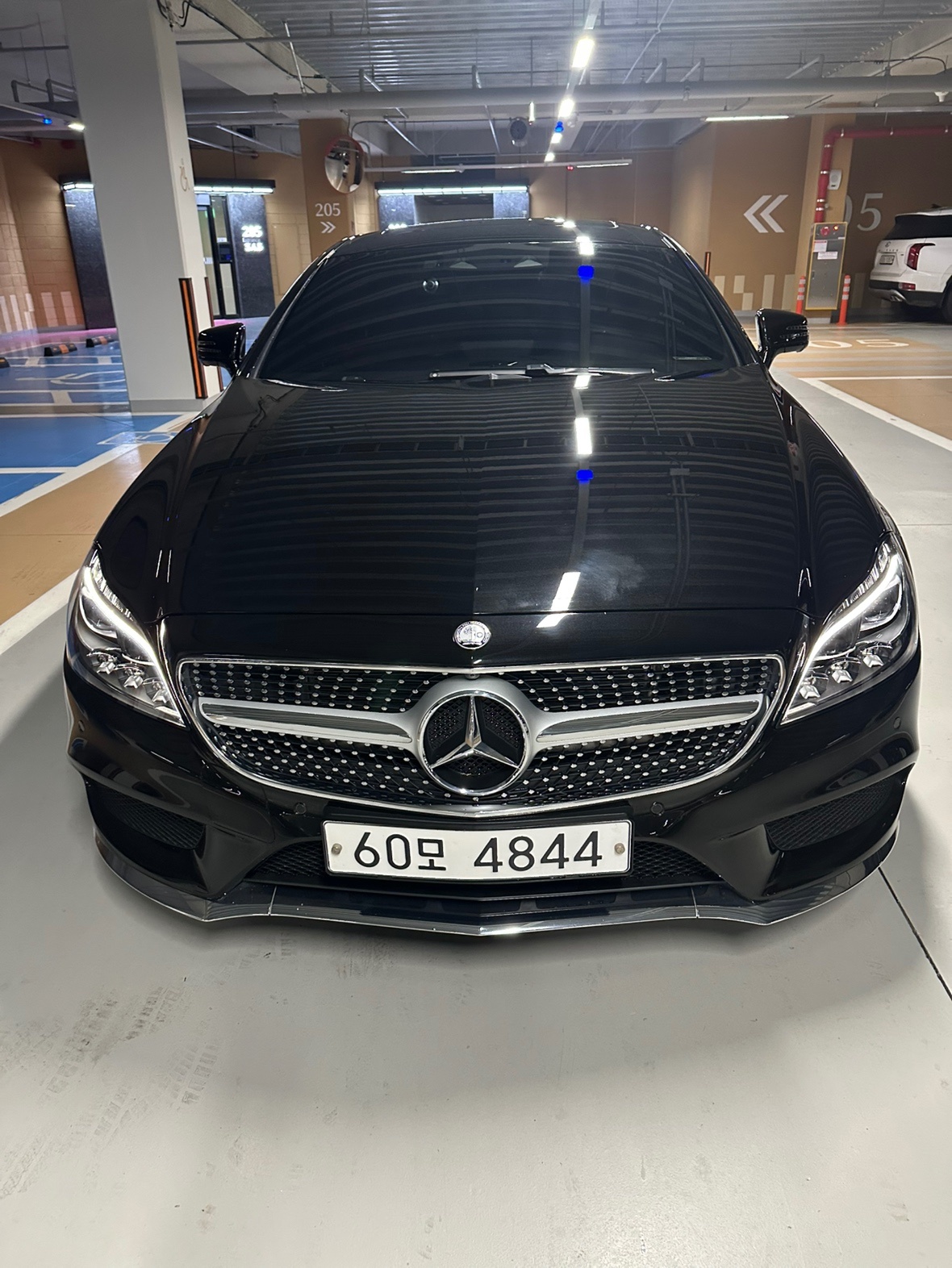 CLS 클래스 W218 CLS400 후기형 (333마력)AMG Line Edition 매물 썸네일