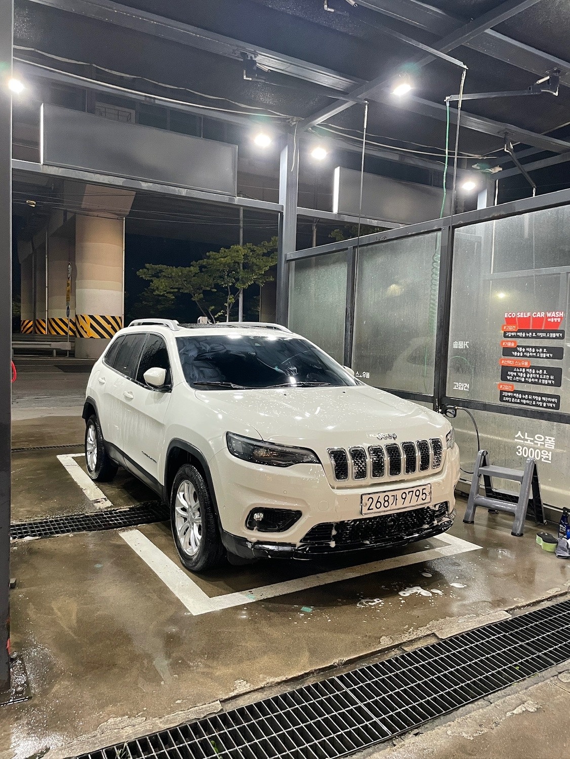 체로키 KL 2.4 4WD 론지튜드 매물 썸네일