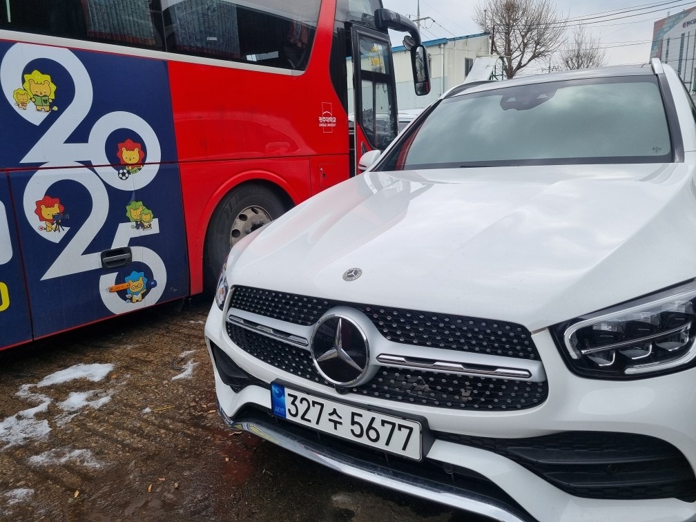 GLC X253 GLC300 e 4Matic Coupe 후기형 (211마력)프리미엄 패키지 매물 썸네일