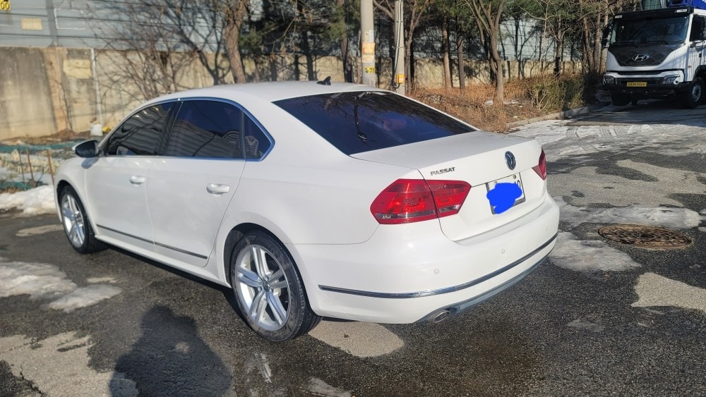 파사트 B7 2.0 TDI (140마력) 매물 썸네일