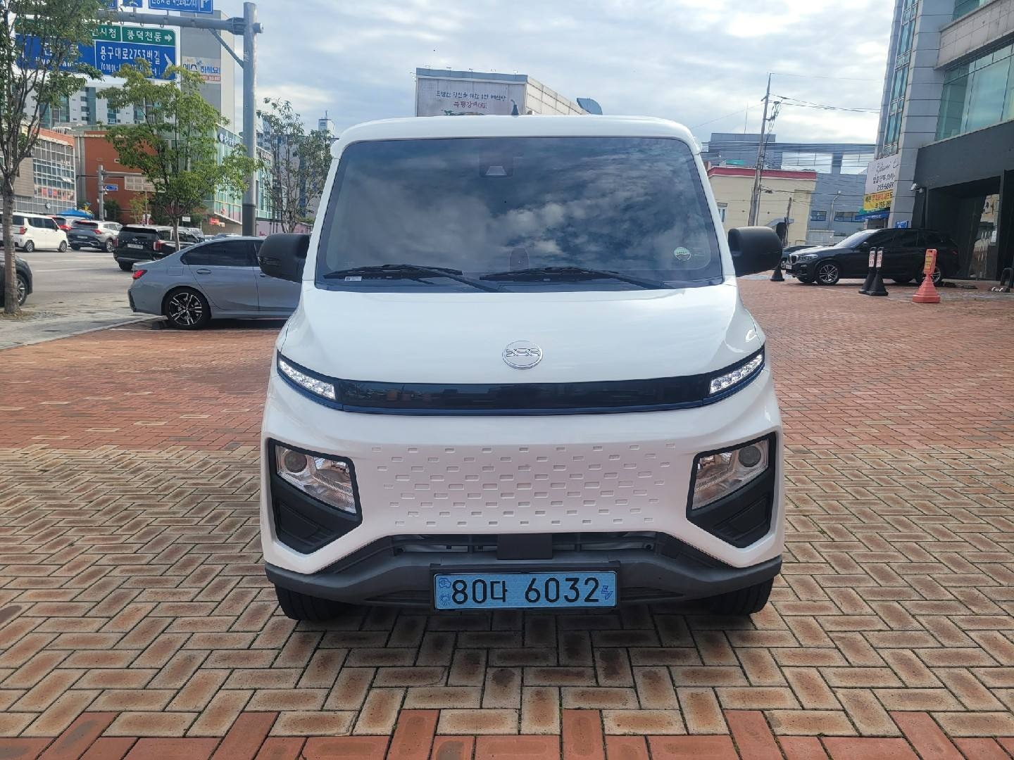 SE-A2 2밴(BEV 41.86 kWh) RWD (184km) 매물 썸네일