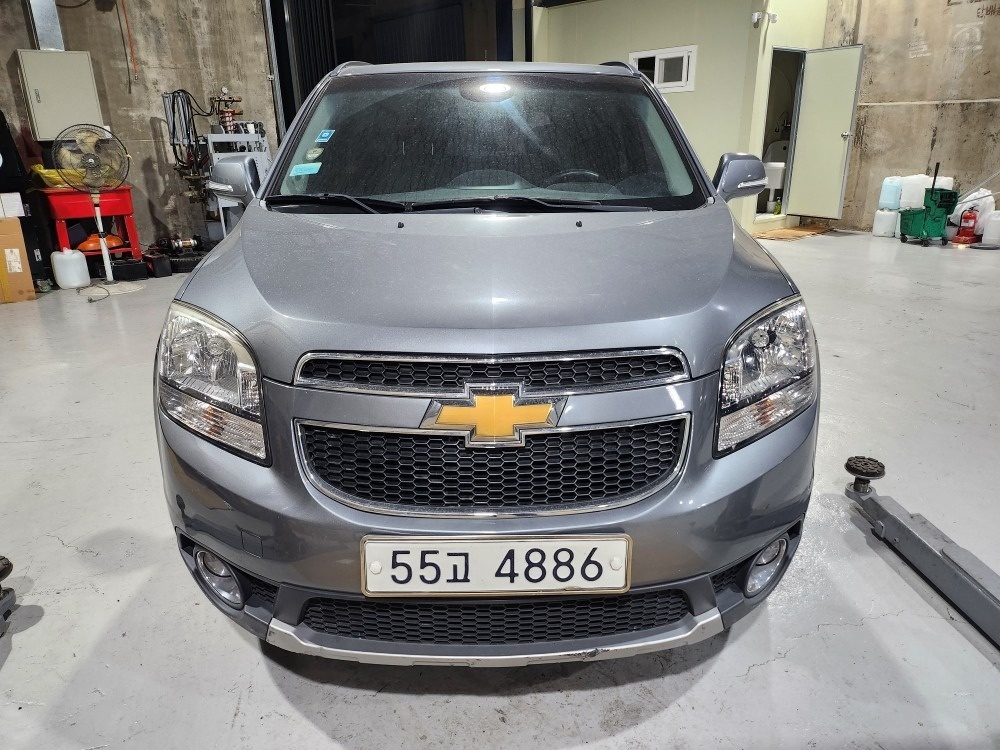 올란도 MPV7 7인승(2.0 LPi) FWD LT 프리미엄 매물 썸네일