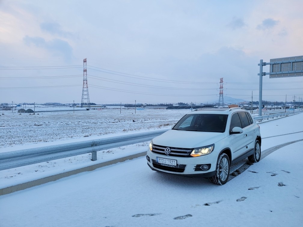 뉴 티구안 5N 2.0 TDI BMT (150마력) 매물 썸네일