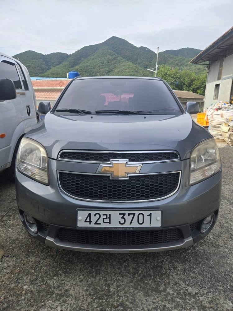 올란도 MPV7 7인승(2.0 LPi) FWD (140마력) 매물 썸네일