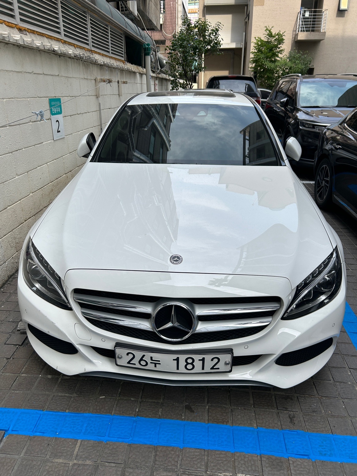 C 클래스 W205 C220 d (170마력)아방가르드 매물 썸네일