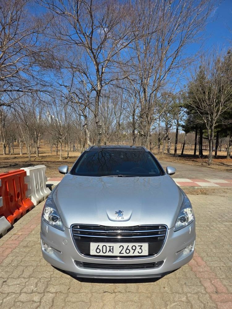 508 SW W23 2.0 HDi 알뤼르 (163마력) 매물 썸네일