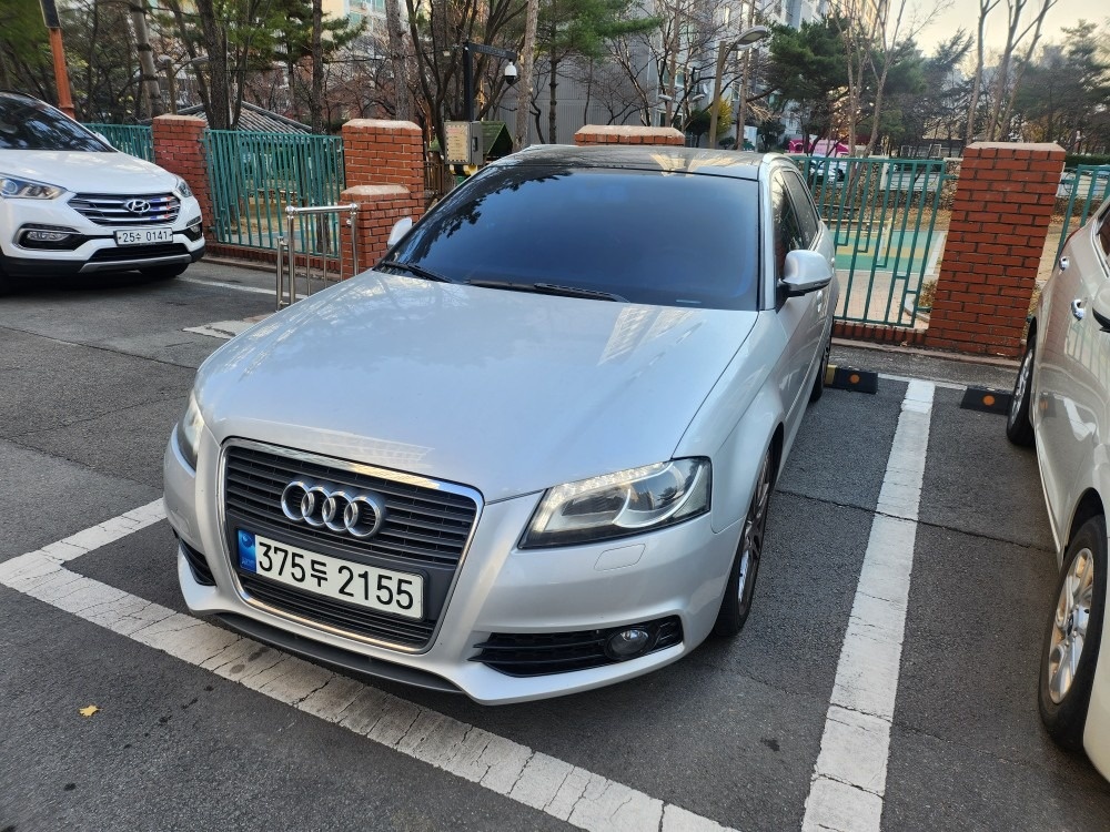 A3 8P 2.0 TFSI 스포트백 (200마력) 매물 썸네일