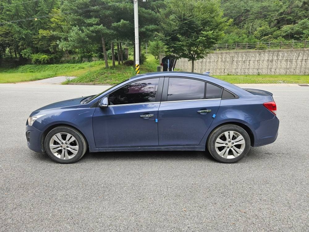 크루즈 J300 4도어 1.8 DOHC FWD LTZ+ 매물 썸네일