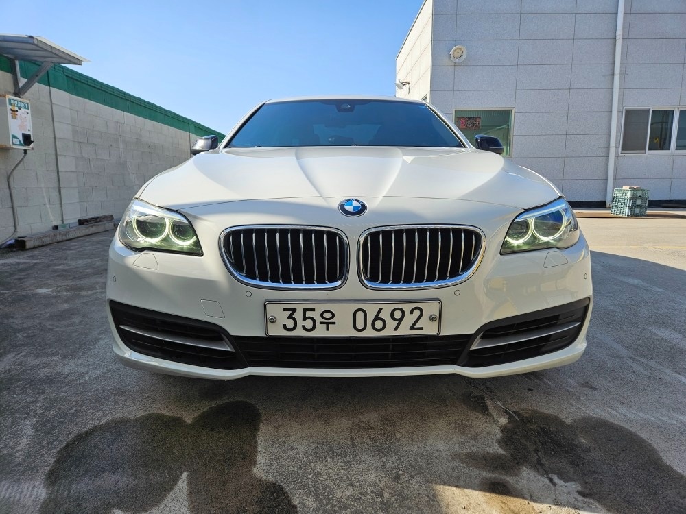 5시리즈 F10 520d xDrive (190마력) 매물 썸네일