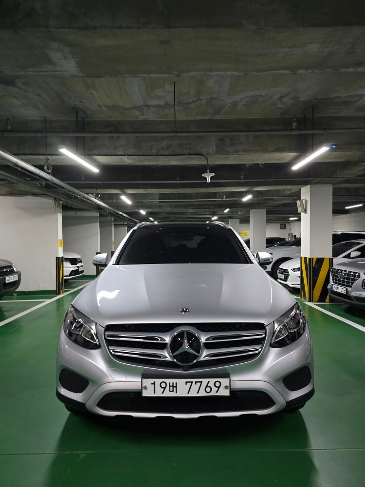 GLC X253 GLC350 e 4Matic 전기형 (211마력) 매물 썸네일