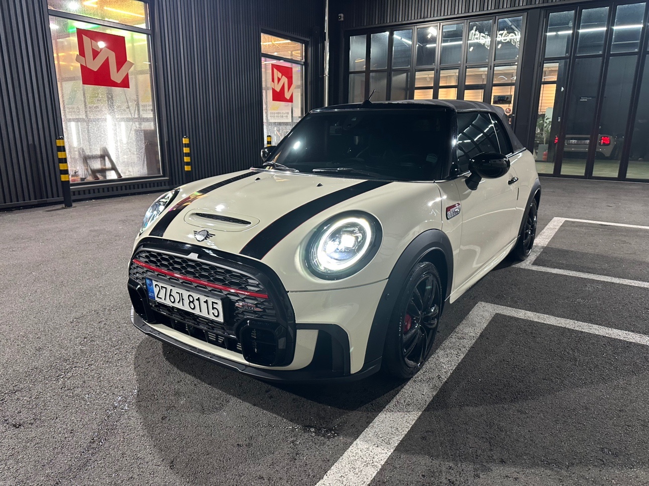 쿠퍼 뉴 S 컨버터블 Ⅲ F57 2DR 2.0 s JCW 매물 썸네일