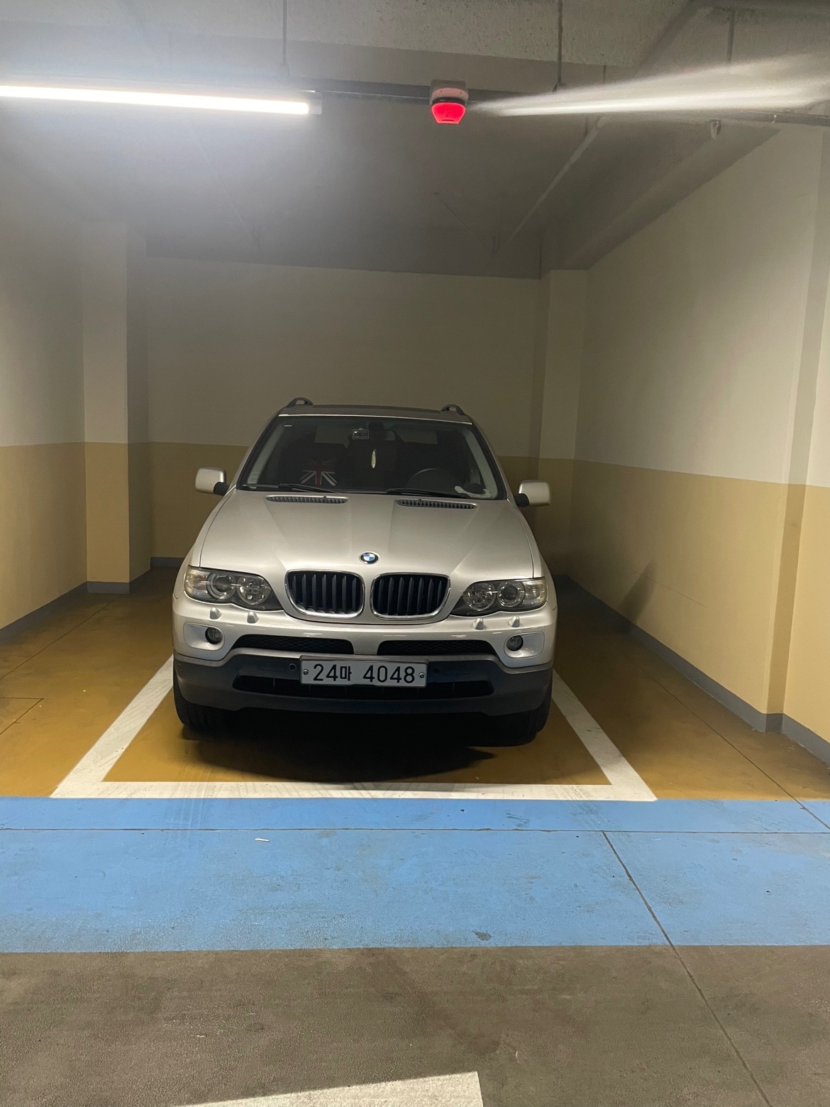 X5 E53 3.0i xDrive (231마력) 매물 썸네일