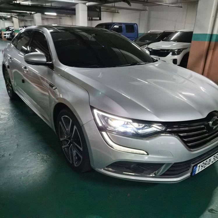 SM6 LFD 1.6 TCe LE 매물 썸네일