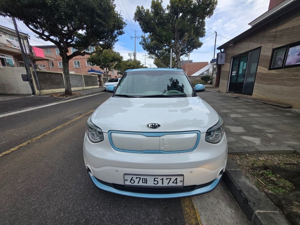 쏘울 EV PS BEV(30kWh) 180km 매물 썸네일