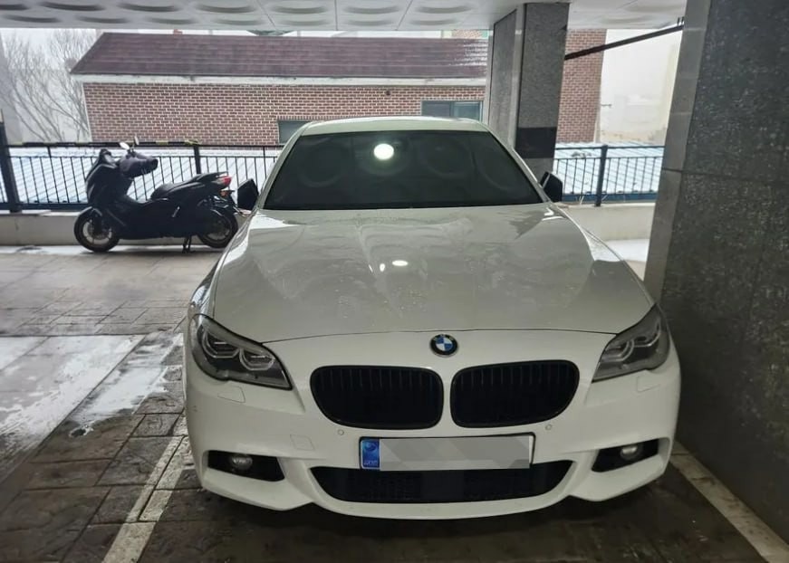 5시리즈 F10 530d xDrive (258마력) 매물 썸네일