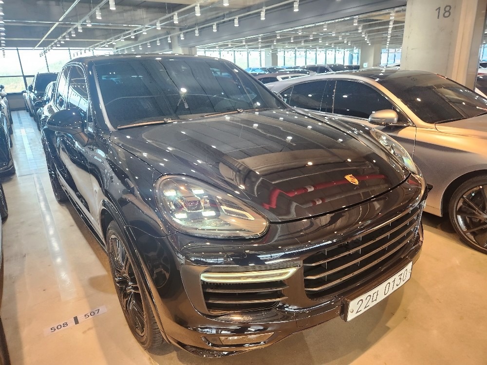 카이엔 958 3.6 GTS (V6 turbo) (440마력) 매물 썸네일