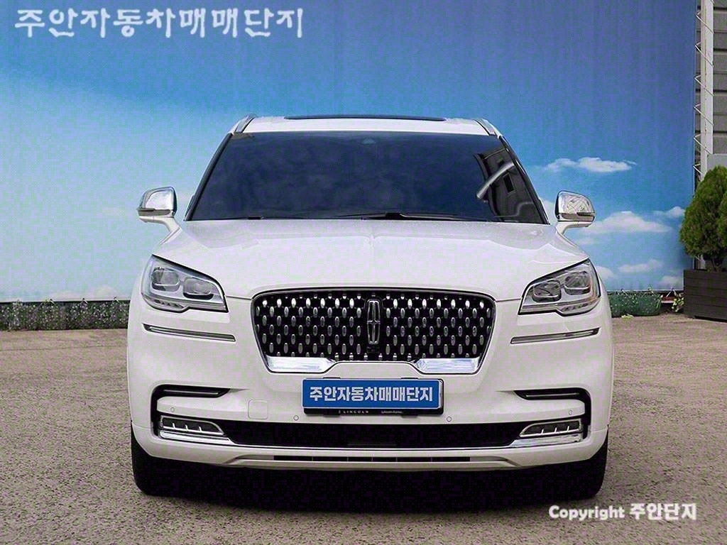 에비에이터 Ⅱ 3.0T AWD 블랙라벨 매물 썸네일