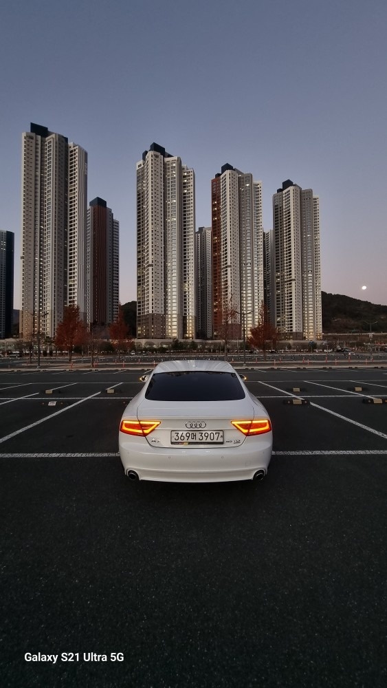 A7 Sportback 4G8 45 TDI 콰트로 (245마력) 매물 썸네일