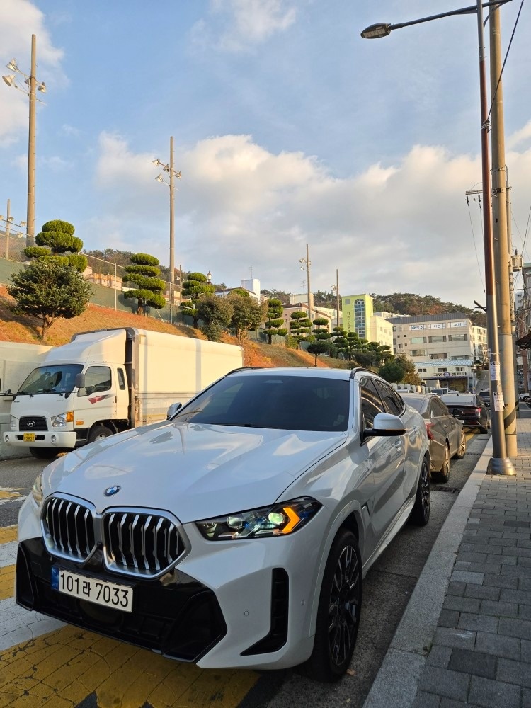 X6 G06 40 i xDrive 후기형 (381마력)M Sport 매물 썸네일