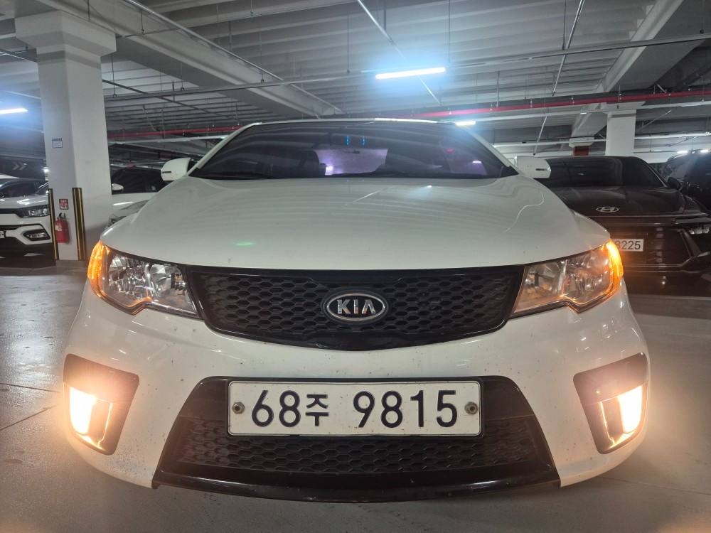 포르테 쿱 XK 1.6 GDi 프레스티지 레드 매물 썸네일
