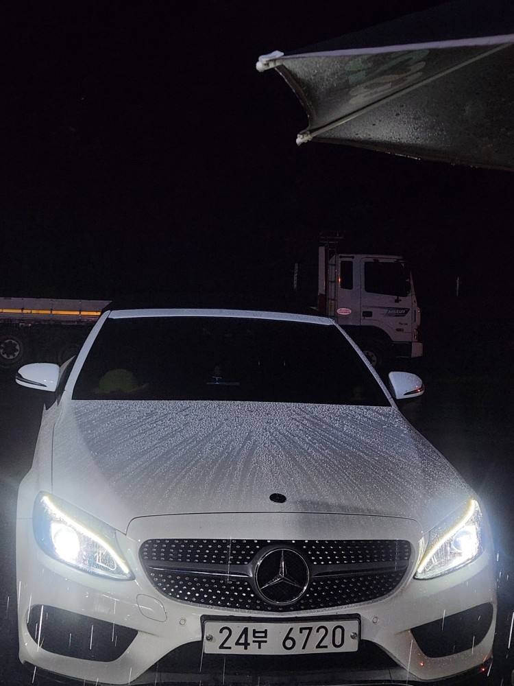 C 클래스 W205 C200 카브리올레 전기형 (211마력)AMG Line 매물 썸네일