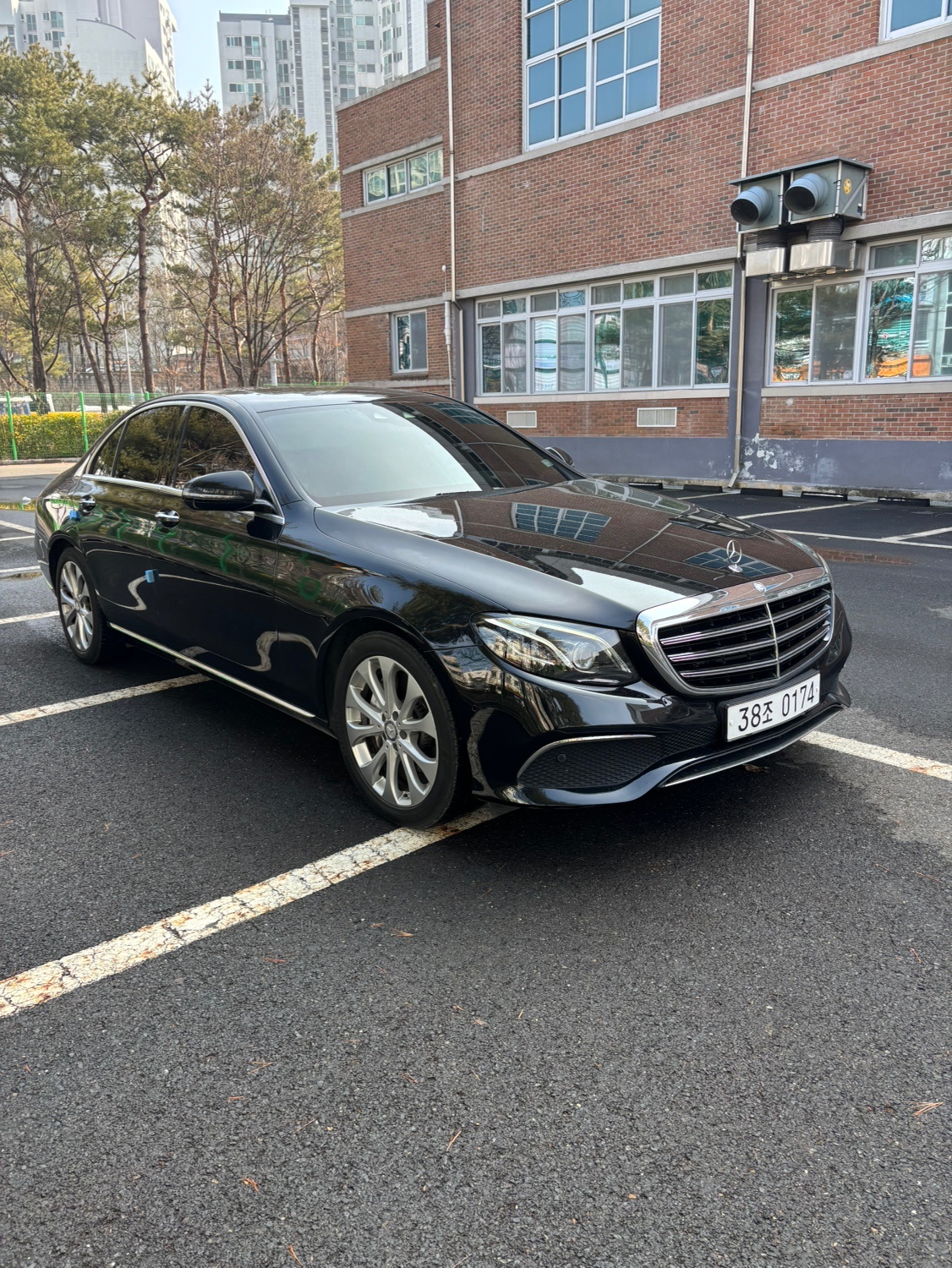 E 클래스 W213 E220 d 전기형 (163마력) 매물 썸네일