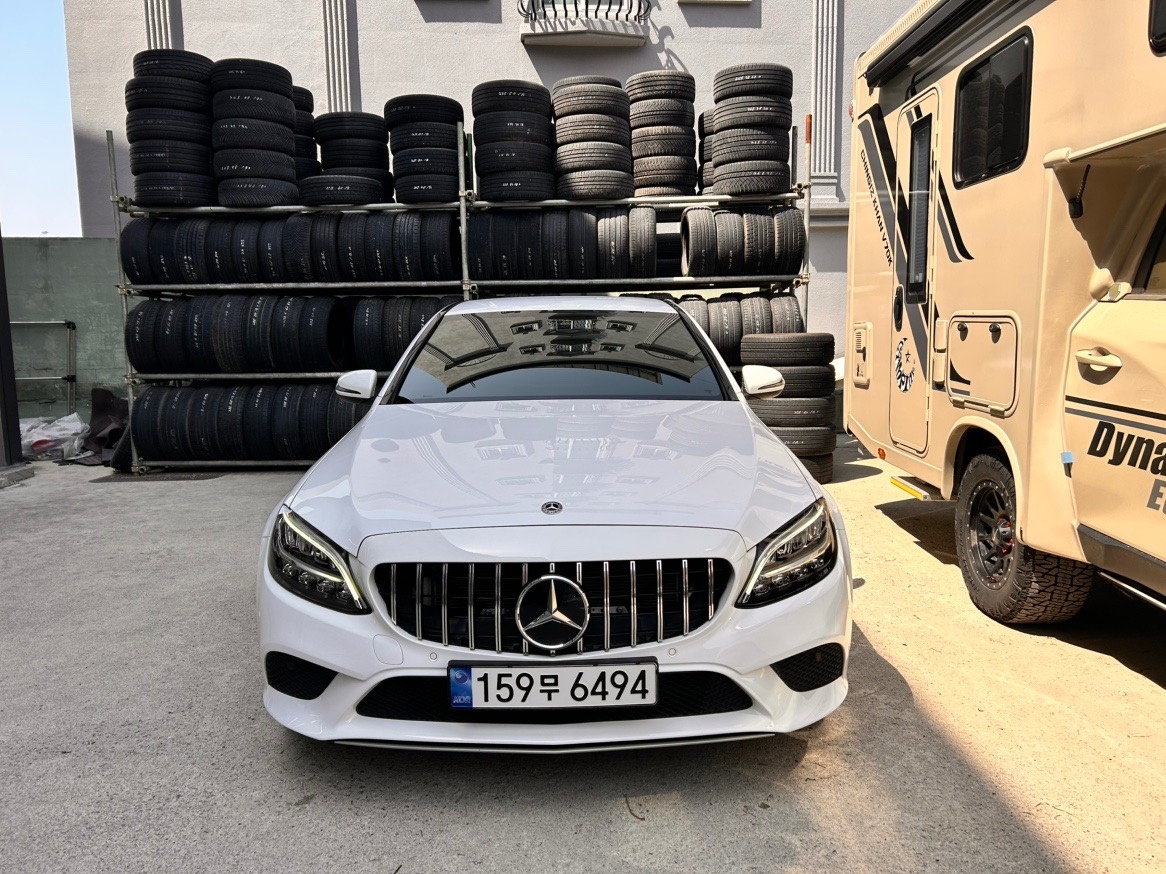 C 클래스 W205 C200 후기형 (245마력) 매물 썸네일