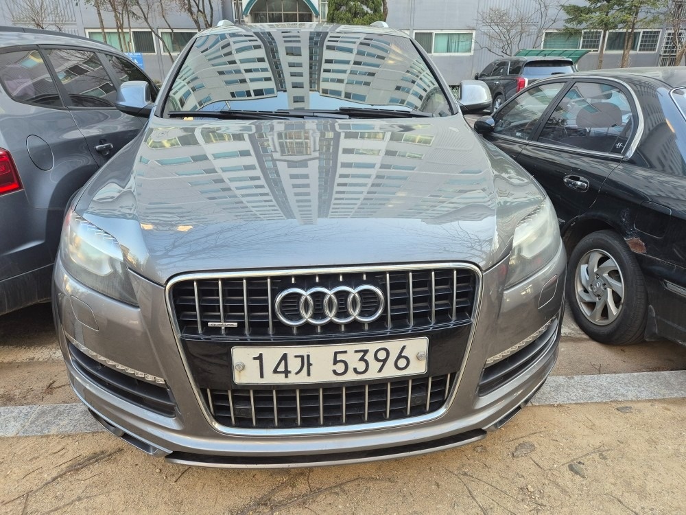 Q7 4L 3.0 TDI 콰트로 (239마력) 매물 썸네일