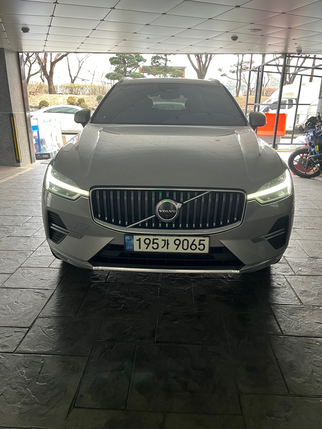 XC60 Ⅱ B5 AWD 인스크립션 매물 썸네일