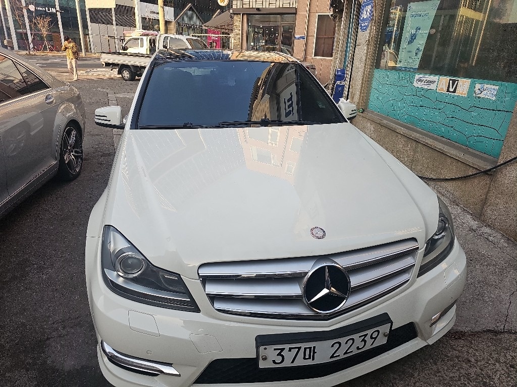 C 클래스 W204 C200 CGI (184마력) 매물 썸네일