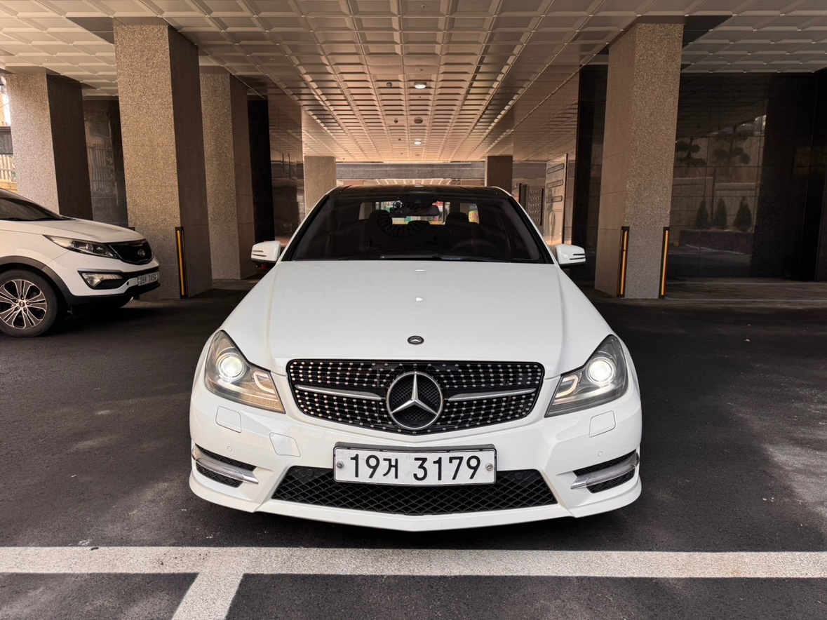 C 클래스 W204 C220 CDI 아방가드르 매물 썸네일