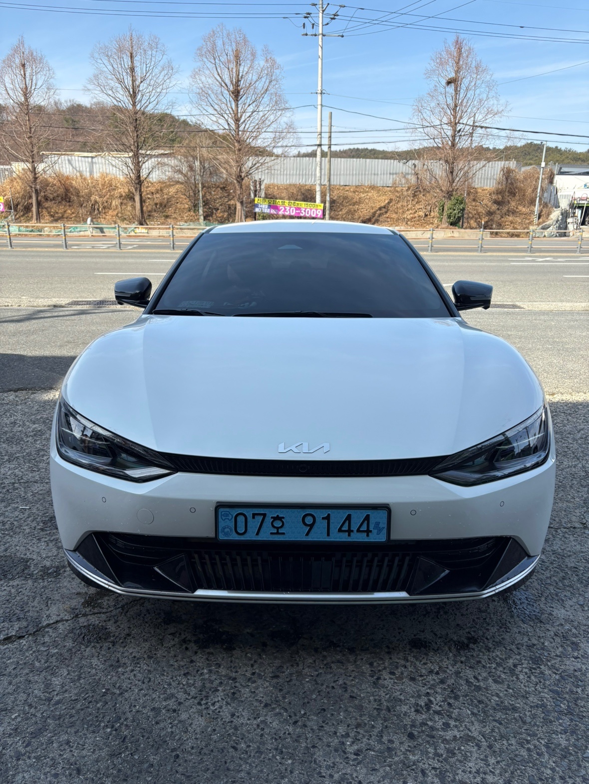 EV6 CV BEV(롱레인지/77.4kWh) RWD 어스(470km) 매물 썸네일