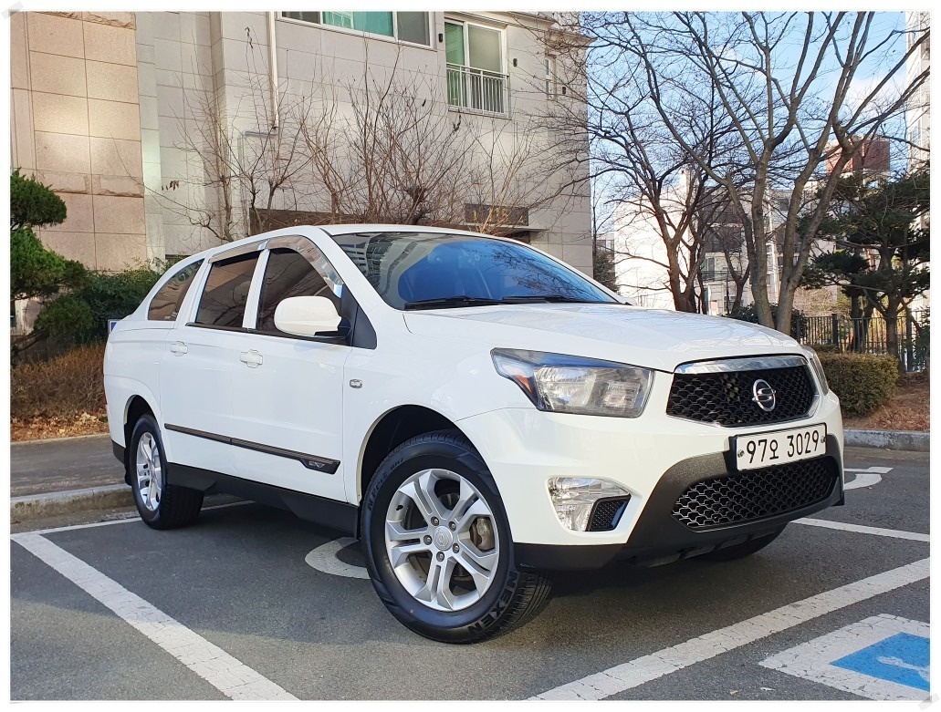 코란도 스포츠 Q150 5인승(CX7 2.0) 4WD 패션 매물 썸네일