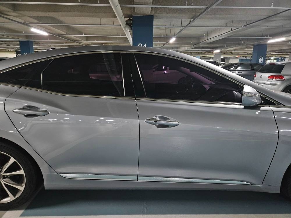 그랜저 HG HG300 GDi FWD 익스클루시브 매물 썸네일