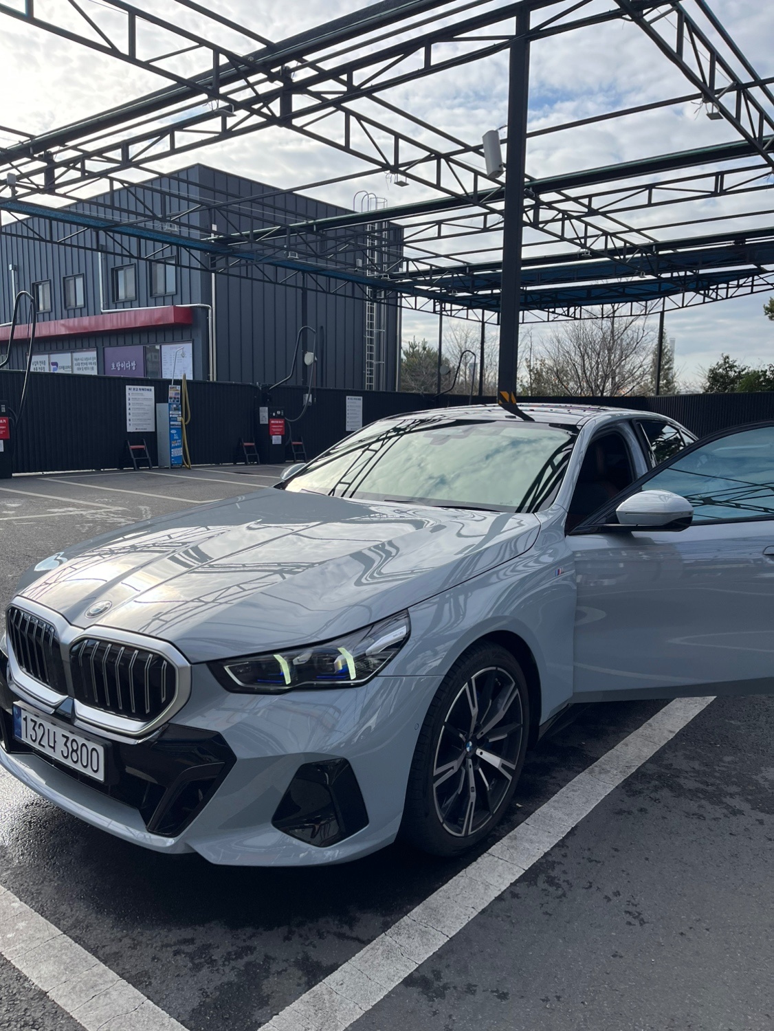 5시리즈 G60 530 i xDrive 전기형 (258마력) 매물 썸네일