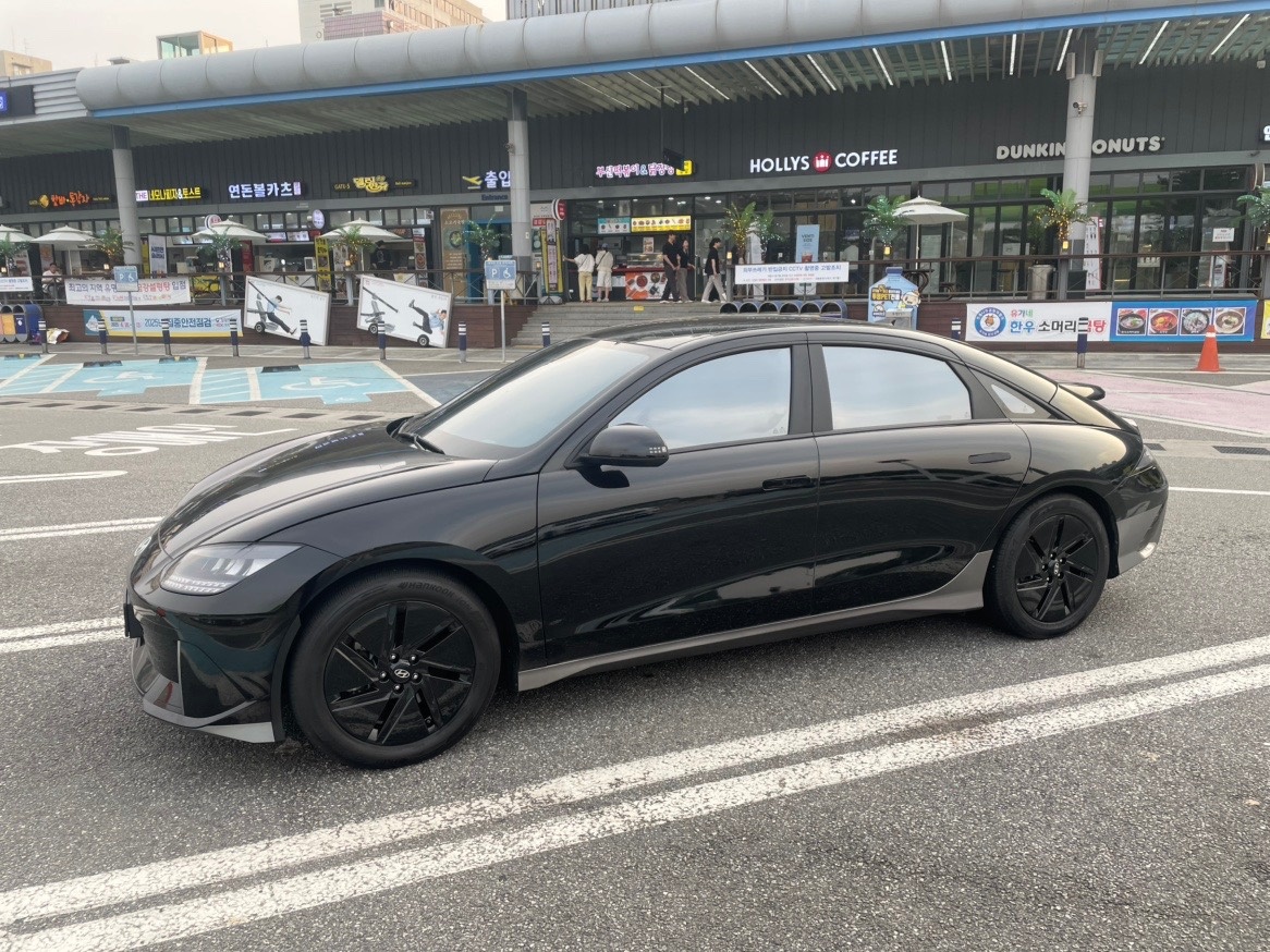 아이오닉 6 BEV(롱레인지/484km) AWD 익스클루시브 매물 썸네일