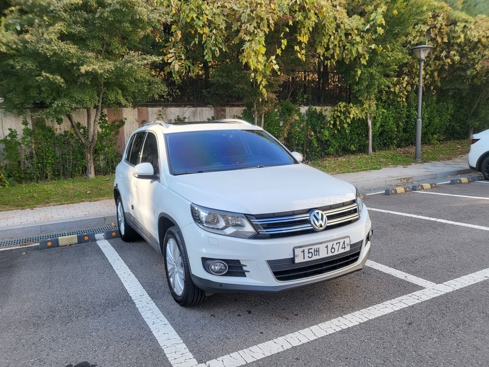 뉴 티구안 5N 2.0 TDI 블루모션 (140마력) 매물 썸네일