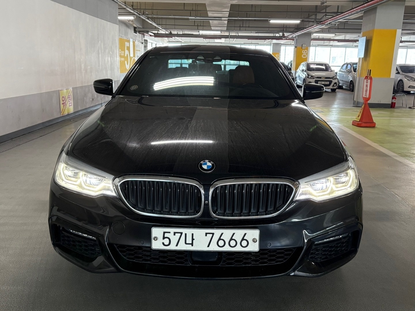 5시리즈 G30 520d 전기형 (190마력) 매물 썸네일