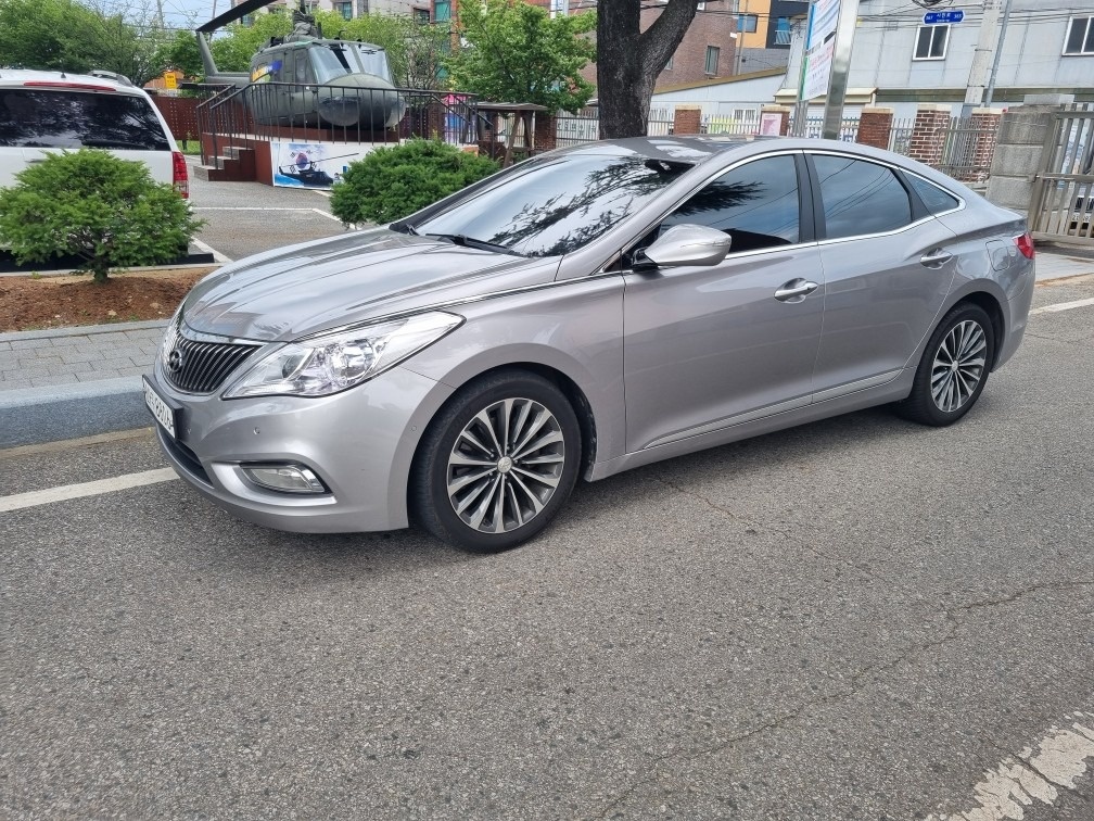 그랜저 HG LPl HG300 렌트카 FWD 프리미엄 매물 썸네일