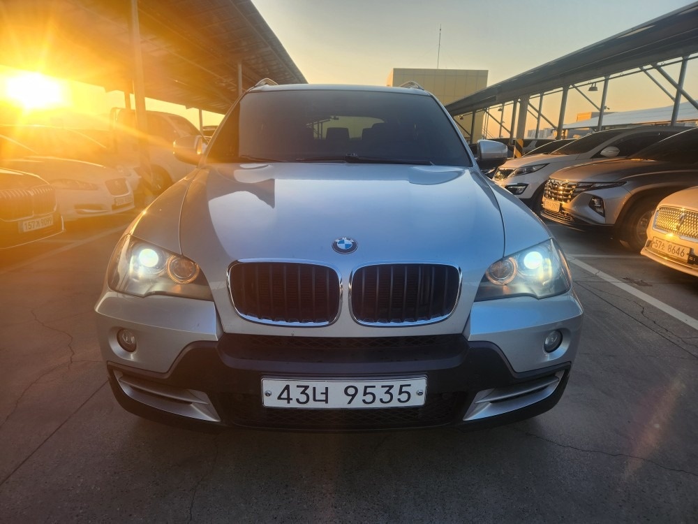 X5 E70 30d xDrive 전기형 (235마력) 매물 썸네일