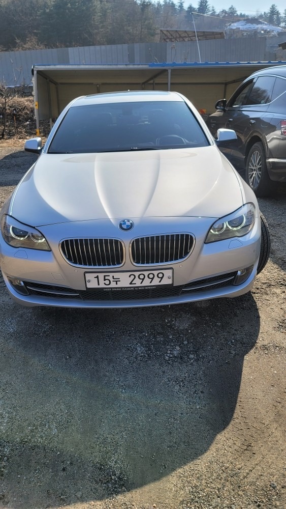 5시리즈 F10 535 i xDrive (306마력) 매물 썸네일