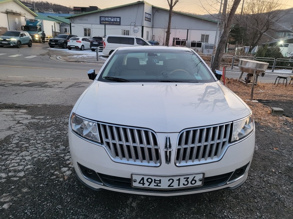 MKZ Ⅰ CD533 V6 3.5 FWD 기본모델 매물 썸네일